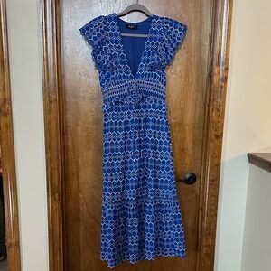 Elegant Blue Patterned Maxi Dress